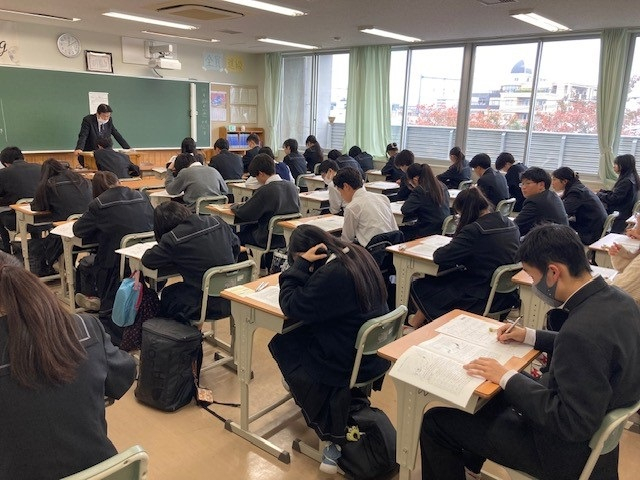 061120 中３V模擬 (3)